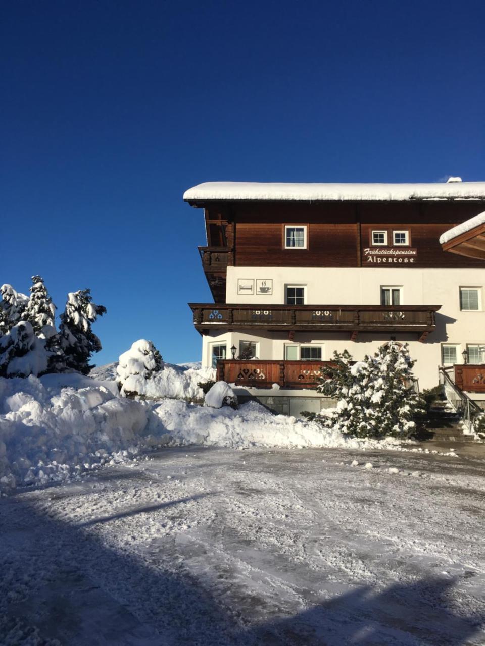 Fruehstueckspension Alpenrose Bed & Breakfast Iselsberg Exteriör bild